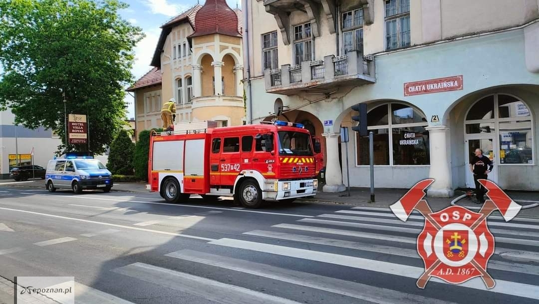 Pożar pod kuchnią ukraińską. | fot. OSP Ostrów Wielkopolski