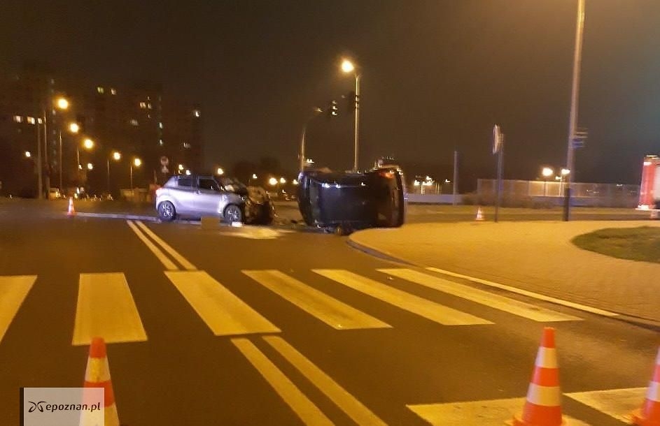 Jedno ze zdarzeń na tym skrzyżowaniu | fot. Czytelnik