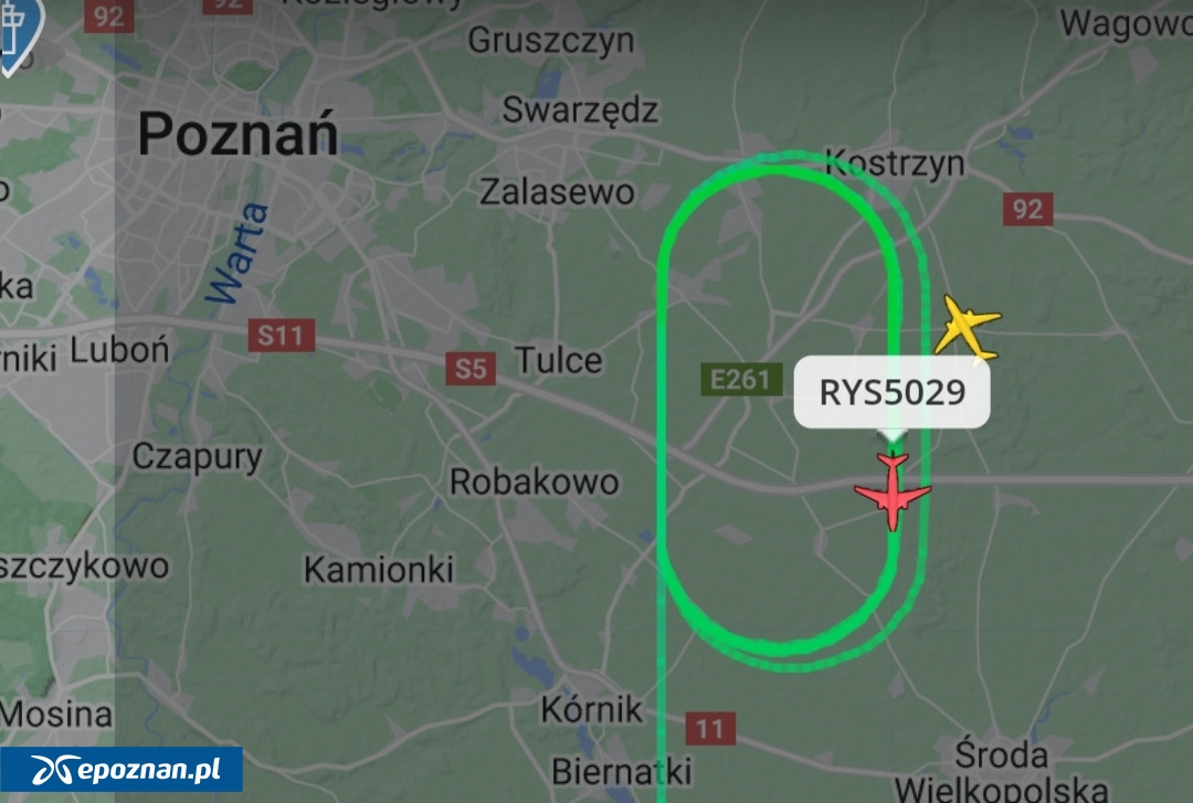fot. flightradar24.com / screen / Czytelnik