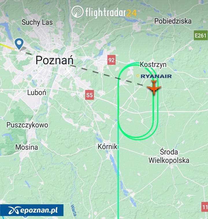 fot. flightradar24.com / screen / Czytelnik