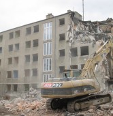 Rozbiórka drugiego budynku w maju | fot. Nishio Poznań