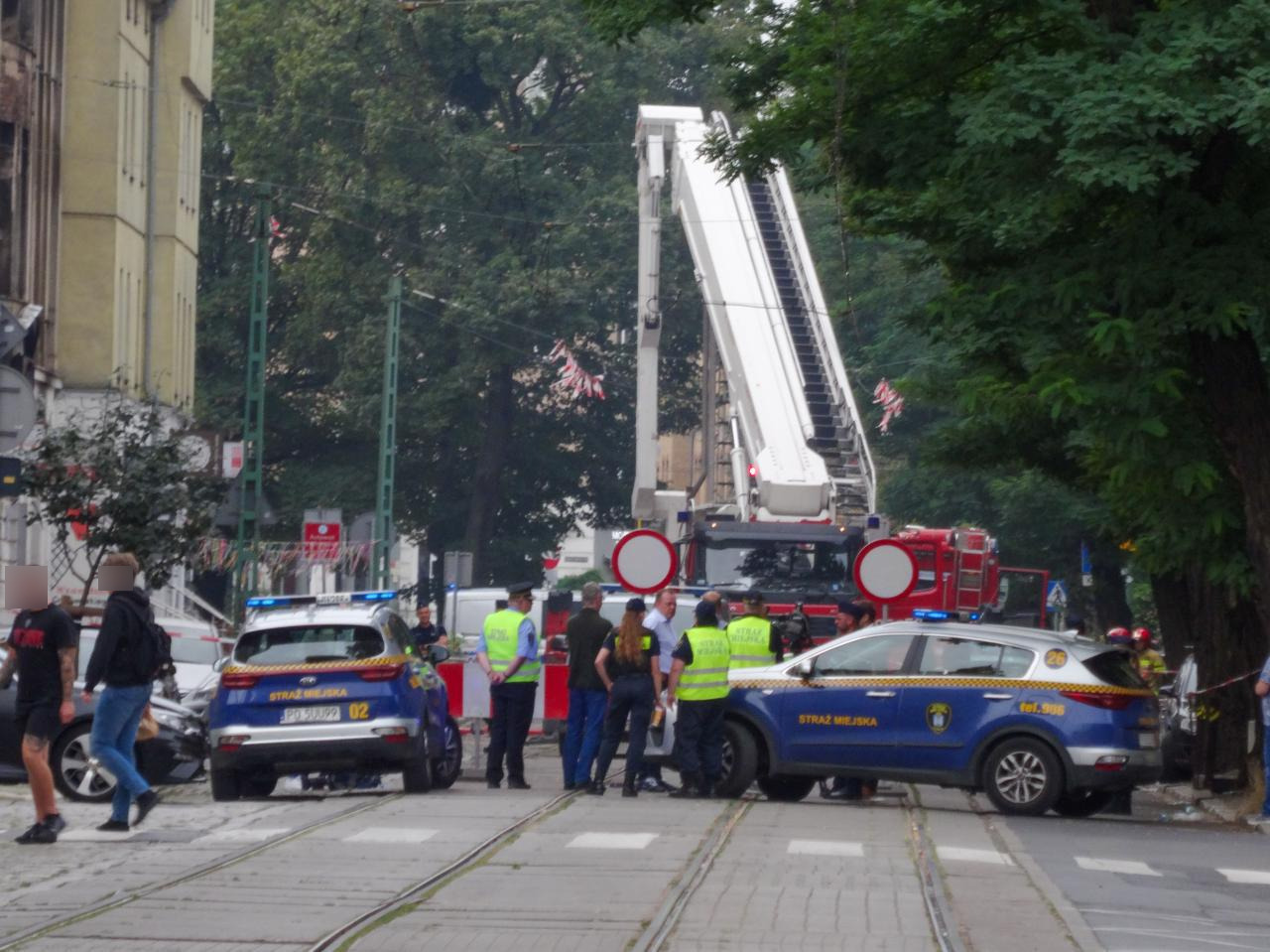 Potężny pożar i eksplozja. Tak wygląda dziś ulica Kraszewskiego