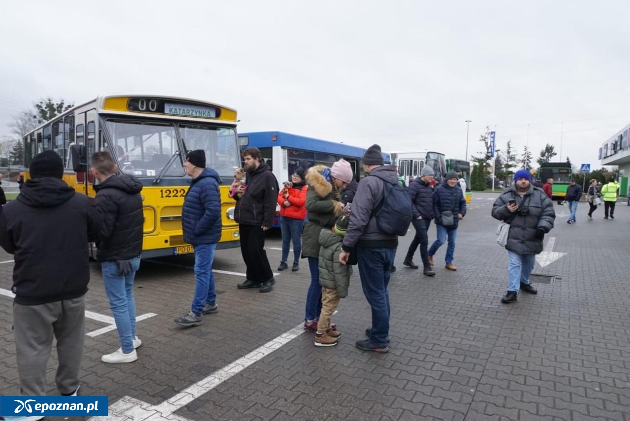 Parking przy Galerii Panorama | fot. Maciej Kopiński