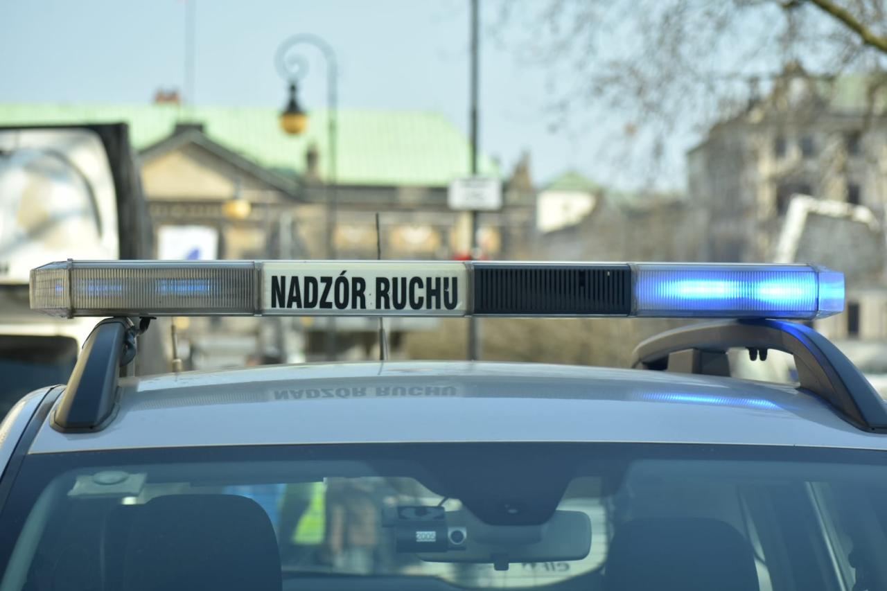 Zderzenie dwóch tramwajów na pl. Wielkopolskim. Poszkodowane dziecko