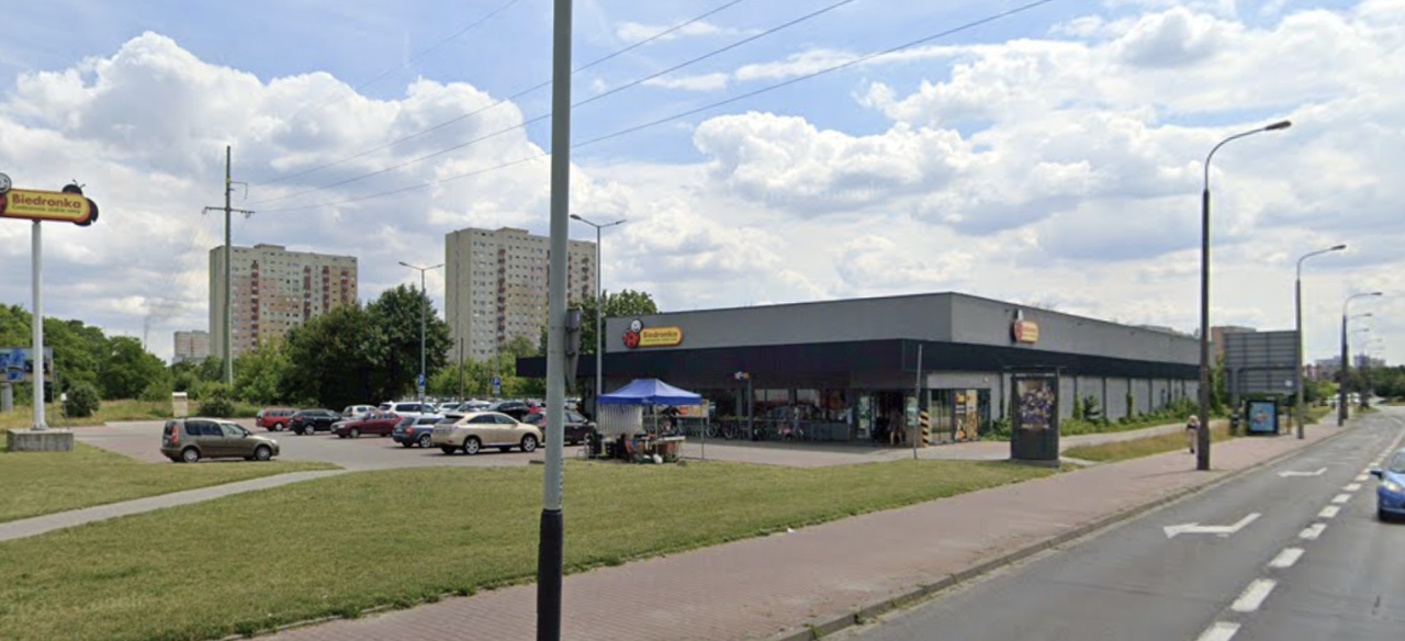 Pożar w poznańskiej Biedronce, ewakuacja