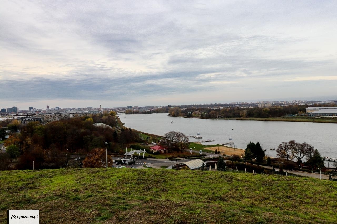 Dziś jedna z niewielu szans, by spojrzeć na Poznań z takiej perspektywy. To miejsce na co dzień jest niedostępne