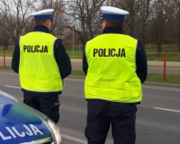 Policjanci podsumowali weekend majowy. Odnotowano sporą liczbę wypadków i kolizji. Jedna osoba zginęła