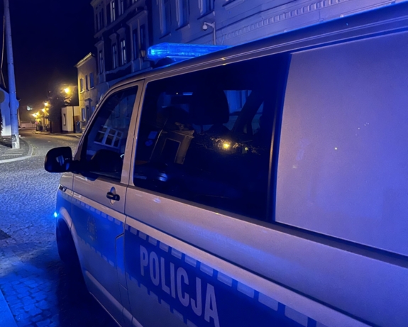 Wpadł, bo miał zamiar jechać 'pod prąd'. W takim stanie 50-latek chciał dotrzeć do szpitala