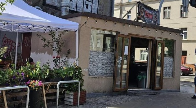 Klienci zdziwieni, iż "najlepsza kebabownia na fyrtlu" jest zamknięta. "Co się stało?"