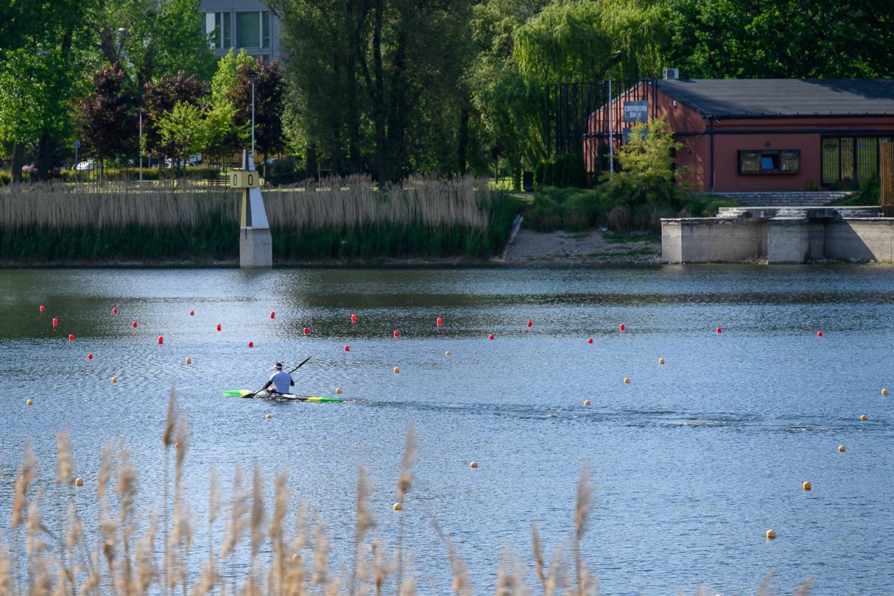 Poznańskie jezioro nie będzie napełniane wodą z Warty. "Nie mamy żadnego planu logistycznego"