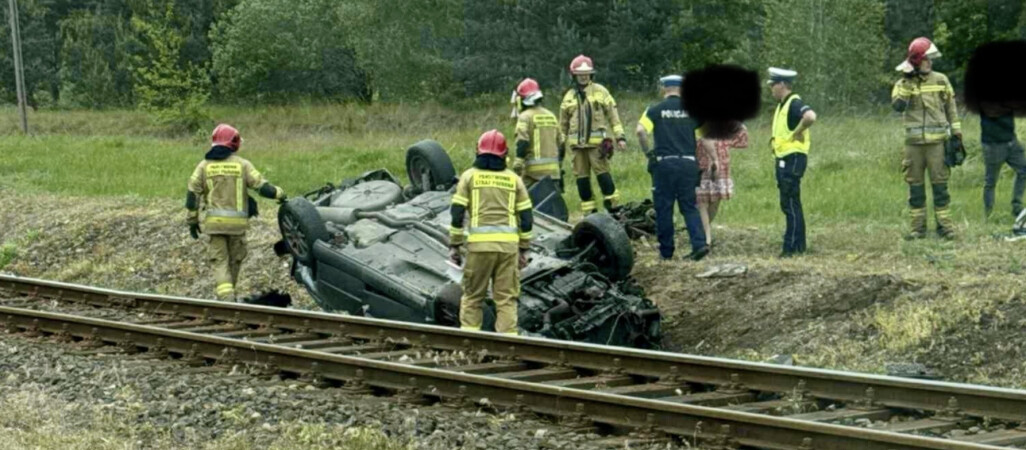 Auto zderzyło się z szynobusem na północy regionu