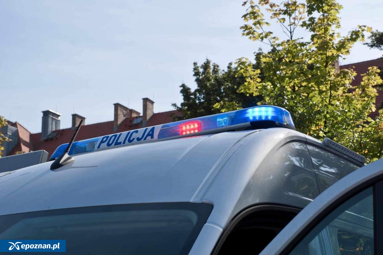 Weekendowa interwencja na poznańskiej uczelni nie była pierwsza. Wcześniej ten sam student miał pojawić się z nożem