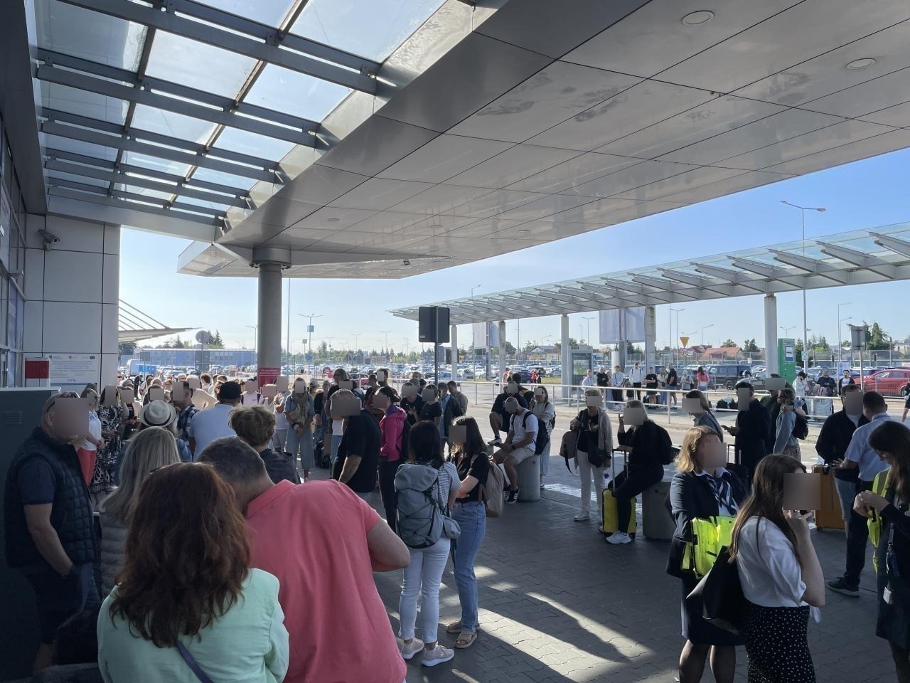 Ewakuacja poznańskiego lotniska