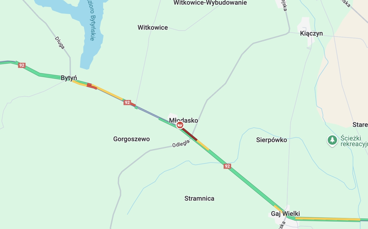 Trasa Poznań - Pniewy zablokowana po wypadku. Utrudnienia!