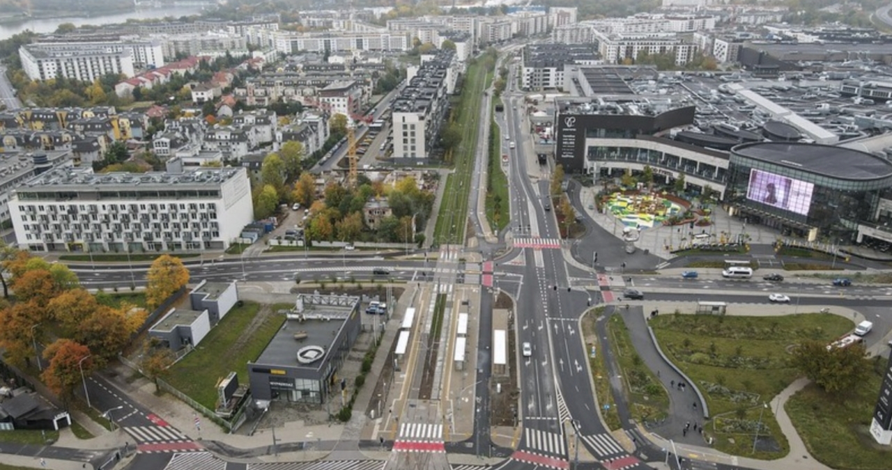 Teren w sąsiedztwie CH Posnania z nowym planem zagospodarowania. Pozwala na powstanie wieżowca i "umożliwia rozwój zabudowy mieszkaniowej i usługowej"