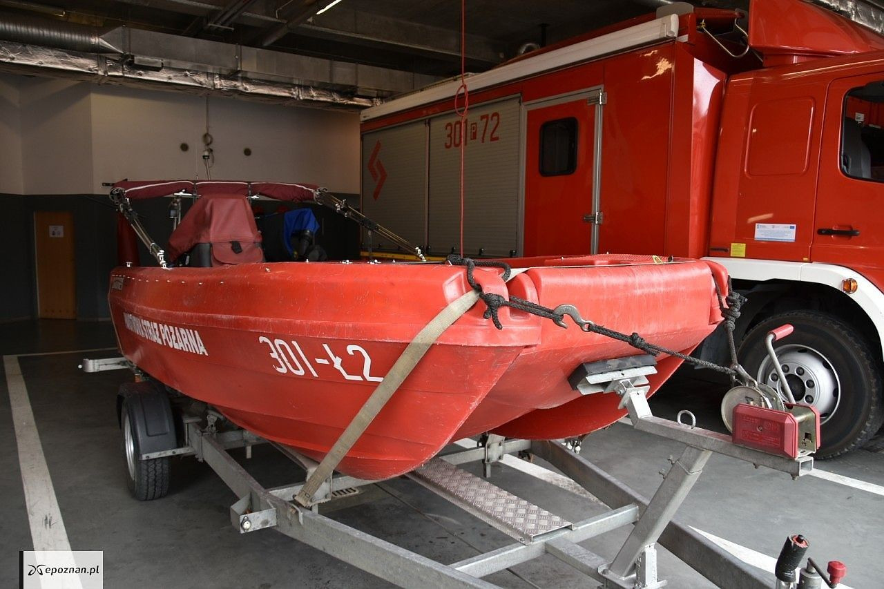 Makabryczne odkrycie w regionie. W kanale zauważono dryfujące zwłoki