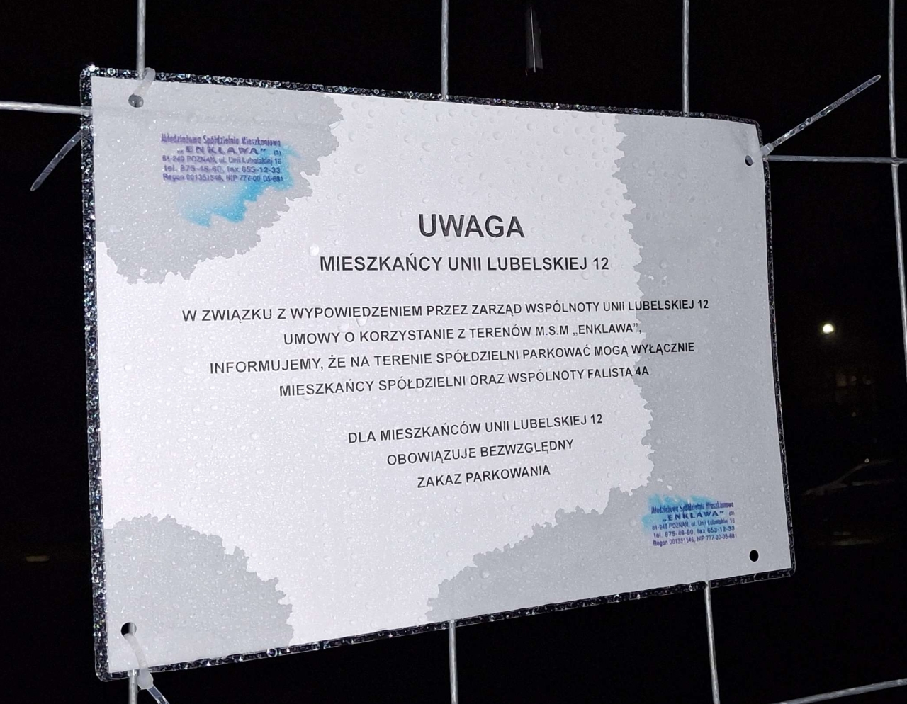 Osiedlowe przepychanki w Poznaniu. Blok z nowym zarządcą, mieszkańcy nie mogą korzystać ze spółdzielczej infrastruktury w sąsiedztwie