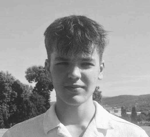 Szkoła żegna 15-letniego harcerza, który utonął w Wielkopolsce. "Utalentowany, pełen pasji"