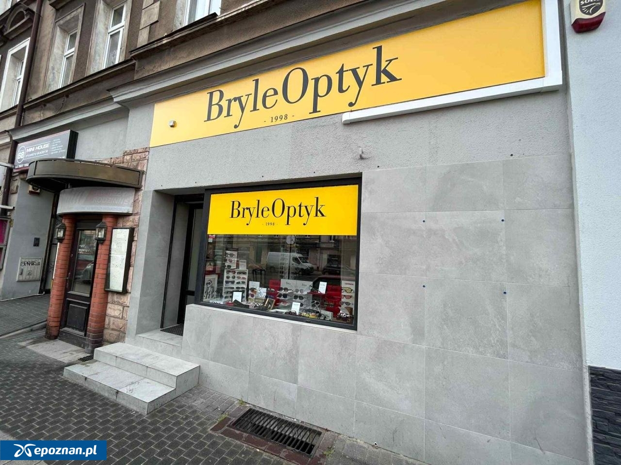 Szyld zgodny z uchwałą krajobrazową