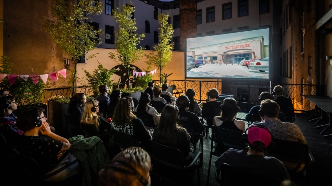 Poznańskie kino zaprasza na nietypowe pokazy filmowe. Podano szczegóły i ceny biletów