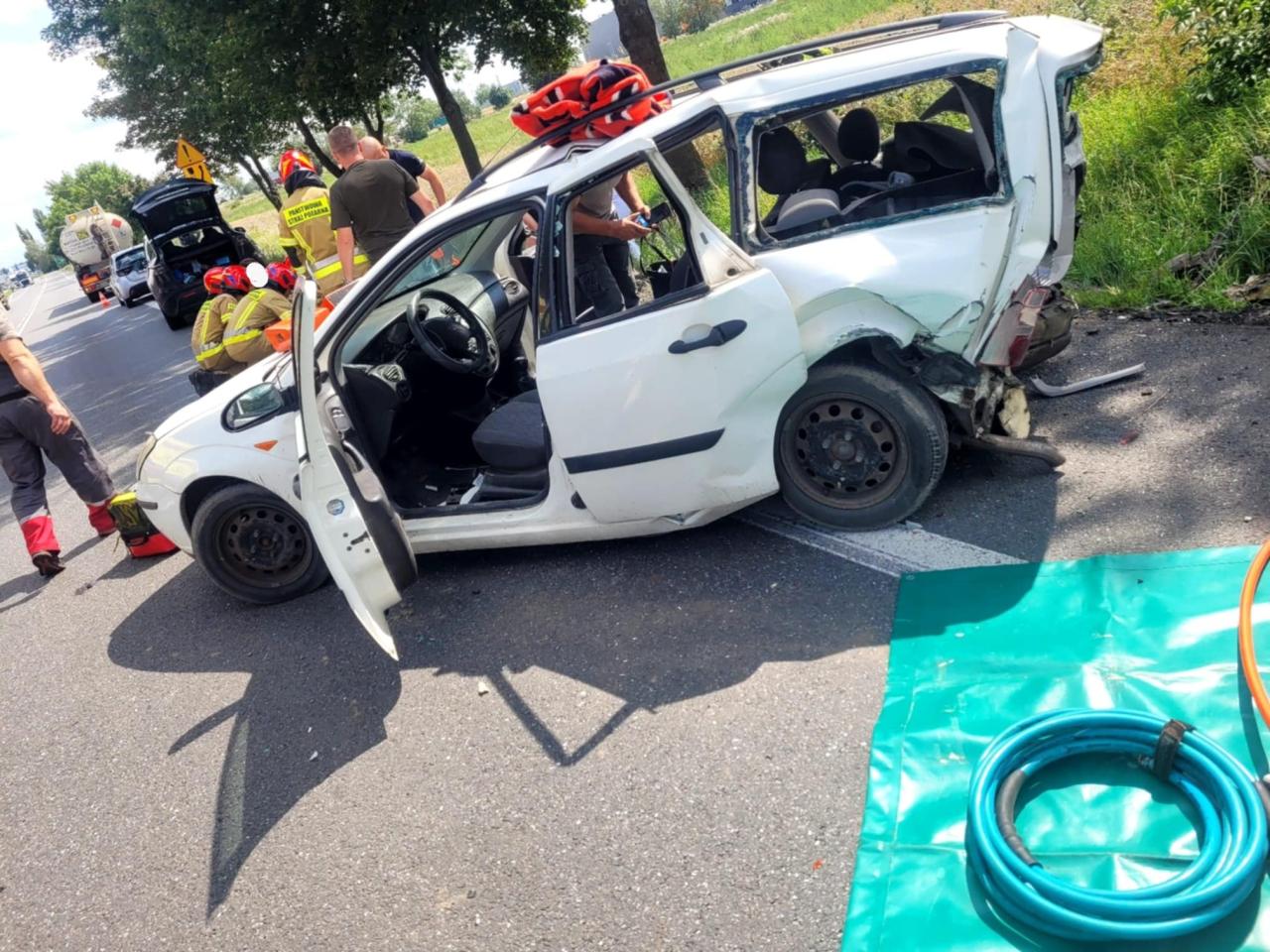 Poważny wypadek na trasie Poznań - Jarocin, są ranni