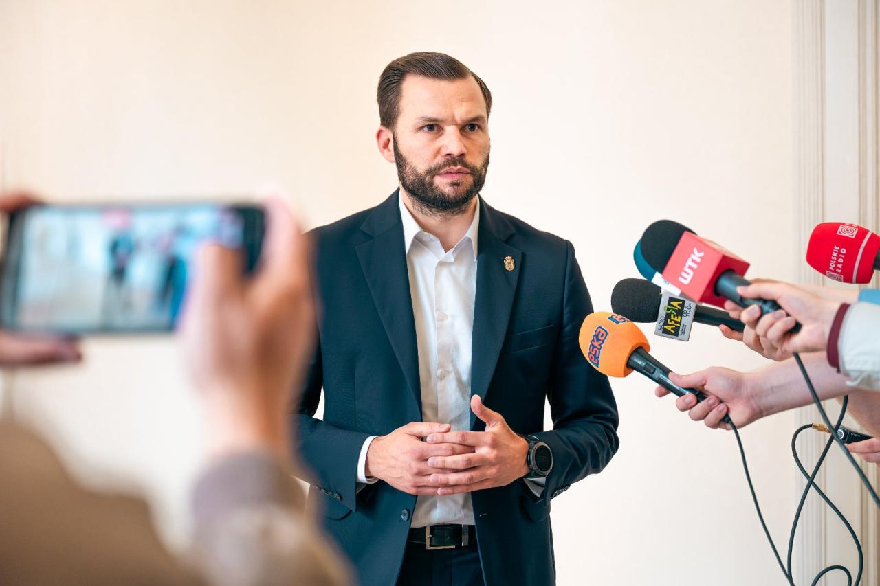 Nowy zastępca prezydenta Poznania rozpoczął pracę. "Najważniejsze dla mnie jest bezpieczeństwo"