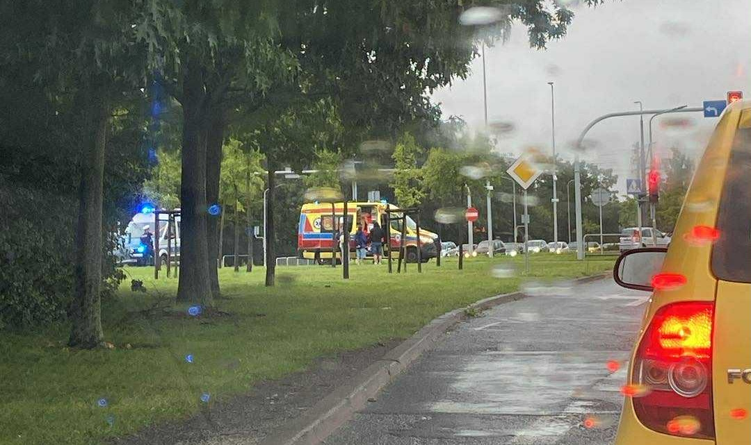 Potrącenie dwóch nastolatek na Serbskiej