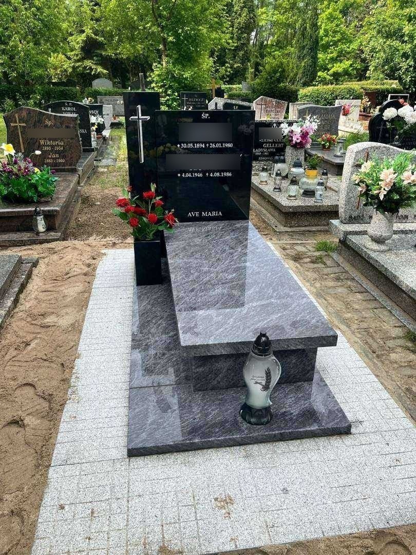 Junikowo: na cmentarzu skradziono granitowy nagrobek. "Uczulamy na okazyjne oferty"