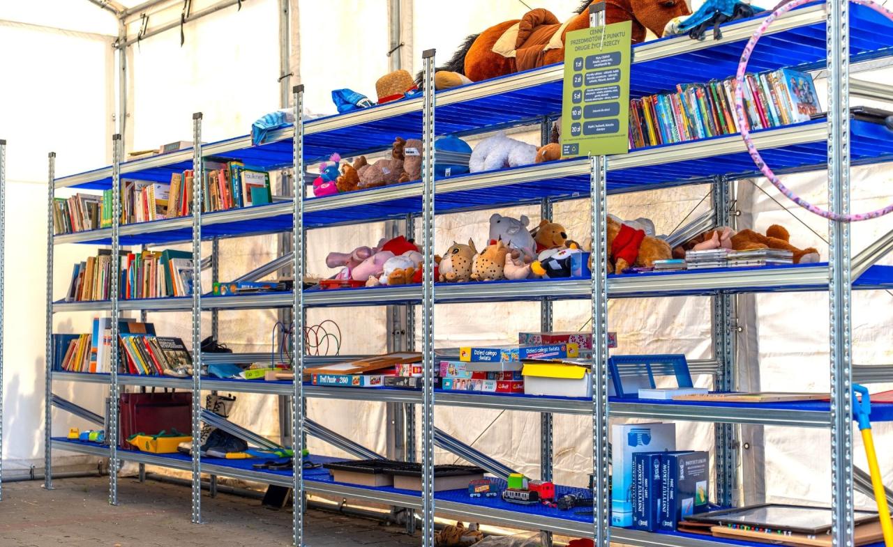 W Poznaniu działają gratowiska, na których można dać przedmiotom drugie życie. "Wreszcie ta idea dotarła pod nasze strzechy"