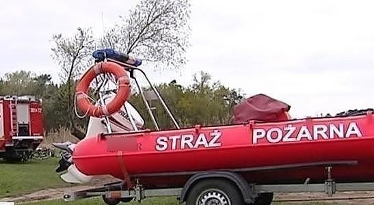 Region. Zauważono dryfujące ciało na stawie