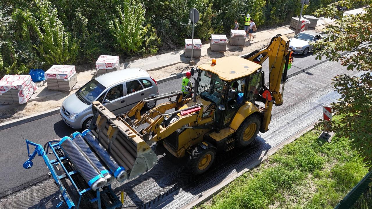 Remont ważnej ulicy w Poznaniu. Mieszkańcy i przedsiębiorcy obawiają się, iż miejca parkingowe zostaną zlikwidowane