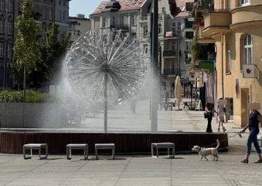 Łazarz: dzieci zaczepiały bezdomnego mężczyznę i śmiały się z niego. Mieszkanka zwróciła im uwagę