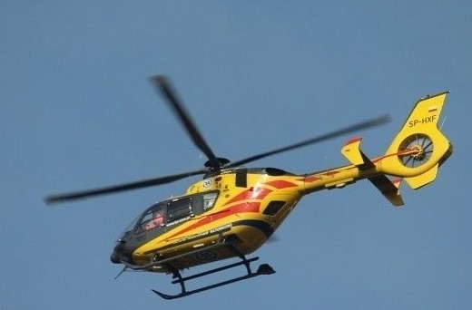 Śmigłowiec LPR lądował do kobiety w zaawansowanej ciąży. Pilnie potrzebowała pomocy