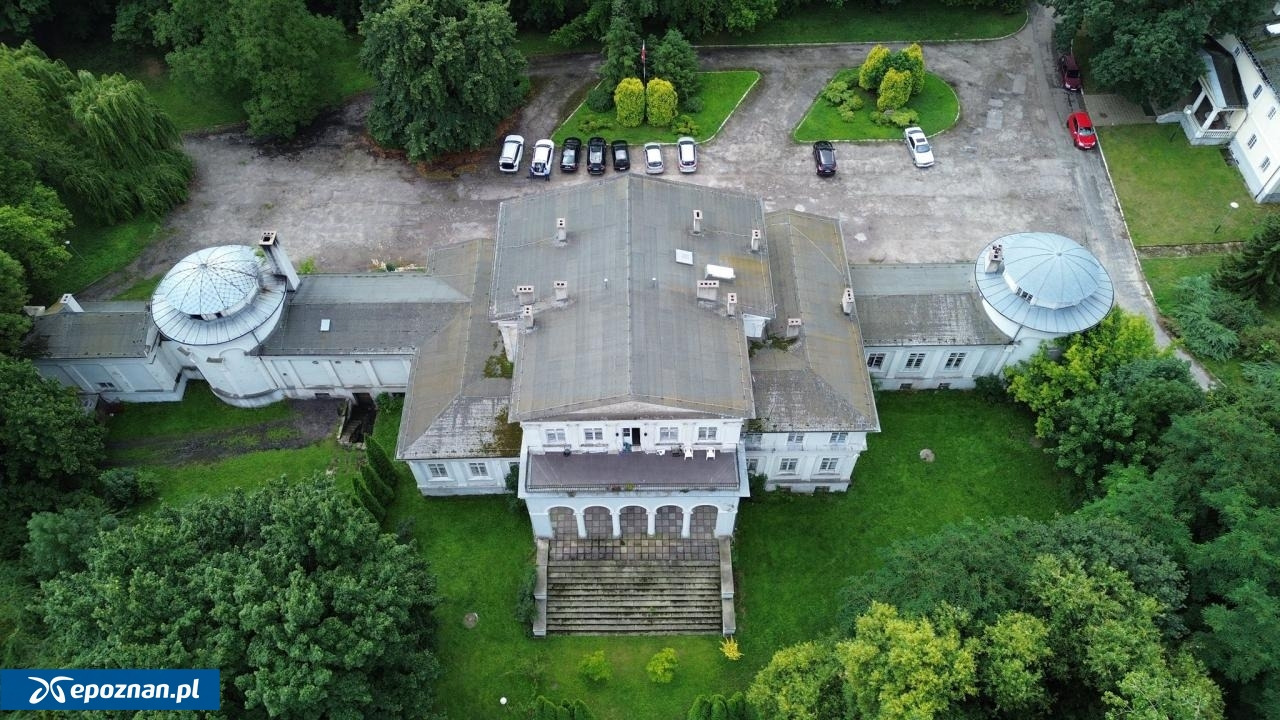 Ruszyła ogromna inwestycja w podpoznańskiej gminie. Zabytkowy pałac zostanie wyremontowany