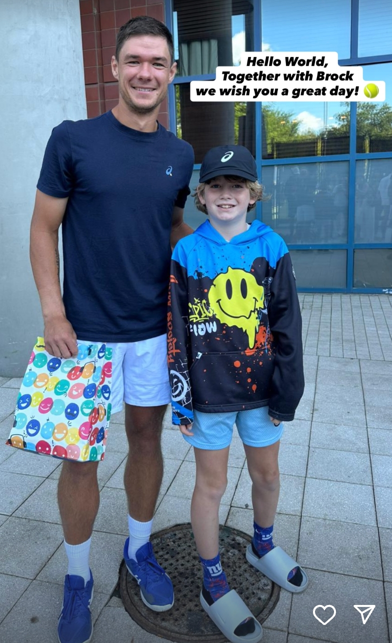 O tej aferze mówi cały świat. Przedsiębiorca z Kalisza niechlubnym bohaterem, bo zabrał dziecku czapkę