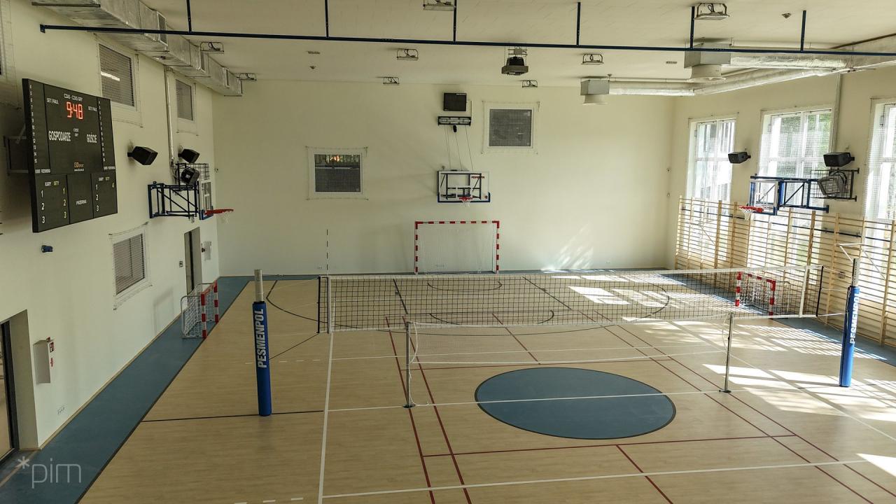 Poznańscy uczniowie wracają do szkół. W wielu z nich zaszły spore zmiany