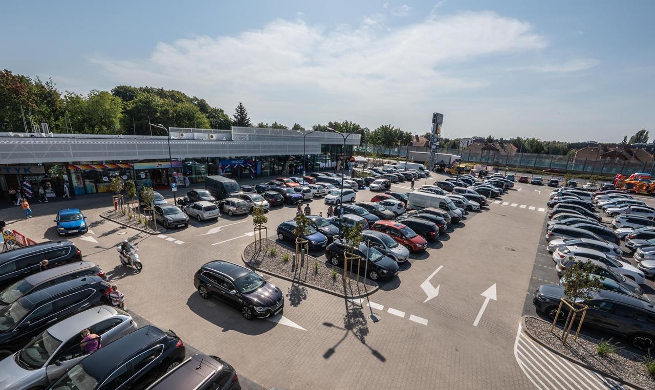 W Poznaniu otwarto nowy park handlowy