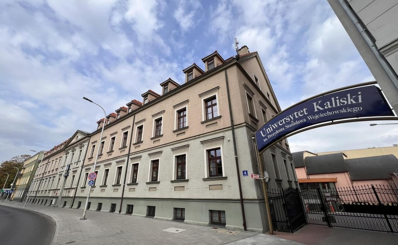 Ogromne zainteresowanie kierunkiem lekarskim na uniwersytecie w południowej Wielkopolsce