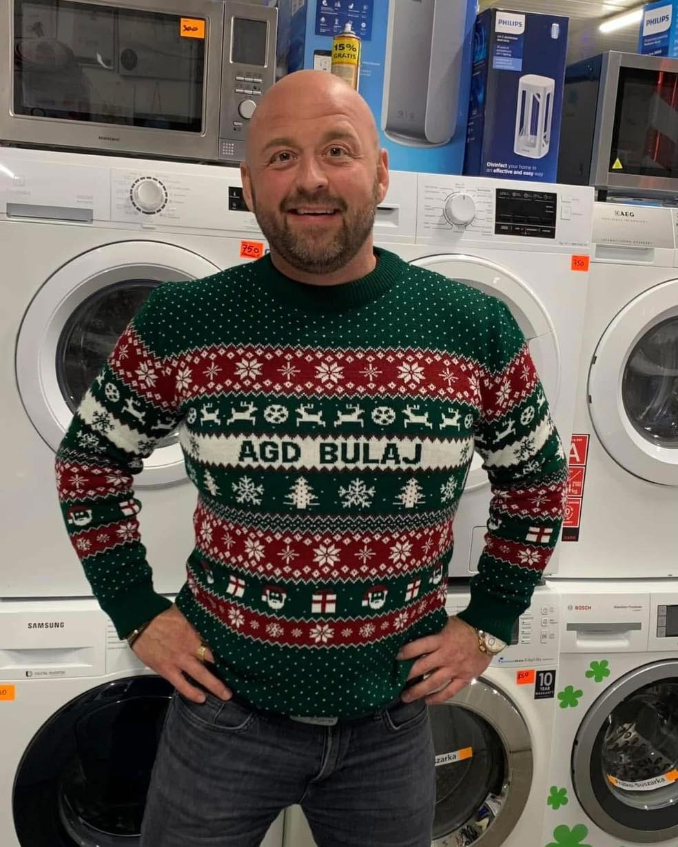 Poseł słynący z pomagania chciał kupić 3 pralki dla noclegowni, poznańska hurtownia przekazała je za darmo. "Nawet mnie nie obrażaj"