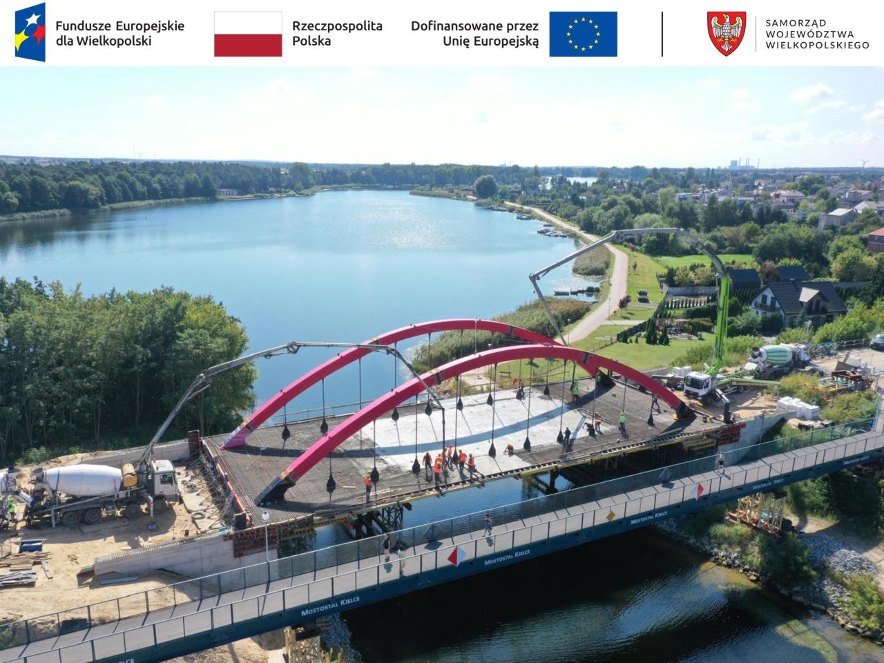 Wielka inwestycja w regionie nabiera kształtów. "Za kilka miesięcy przeprawa będzie gotowa do użytku"