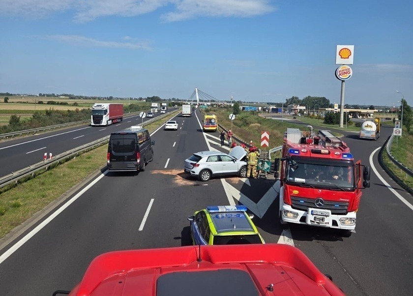 Dwa zdarzenia na S5. Kolejny wypadek był następstwem zatoru. Jest więcej informacji w sprawie