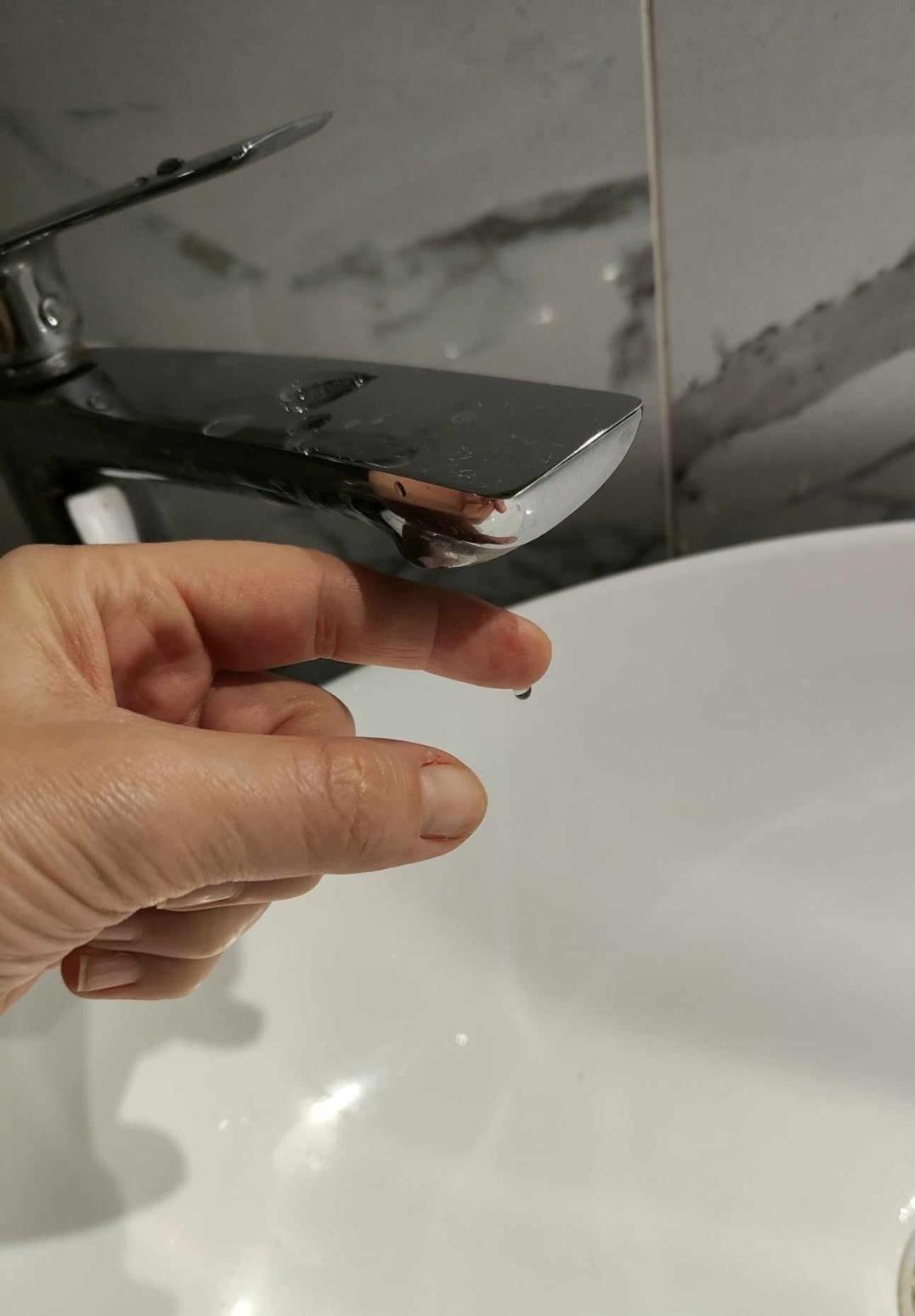 W trzech rejonach Poznania w czwartek wystąpią obniżone ciśnienie wody oraz lekkie przebarwienia. Aquanet wyjaśnia, z jakiego powodu