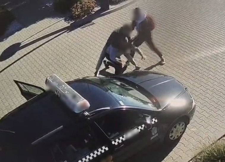 Napad na taksówkarza pod Poznaniem. Zatrzymano sprawców, to obcokrajowcy