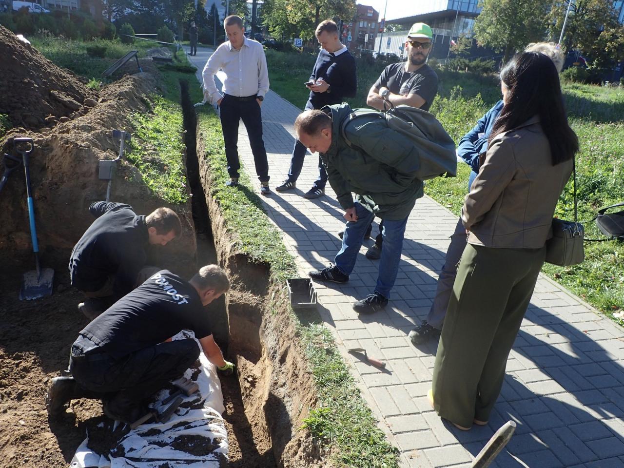 Ludzkie szczątki przy wydziale UAM. Jest więcej informacji