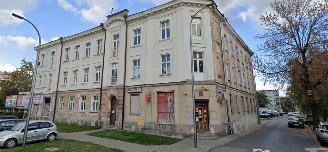 Akcja służb w Kaliszu. W jednym z mieszkań zgłoszono wybuch butli z gazem, ewakuowano mieszkańców