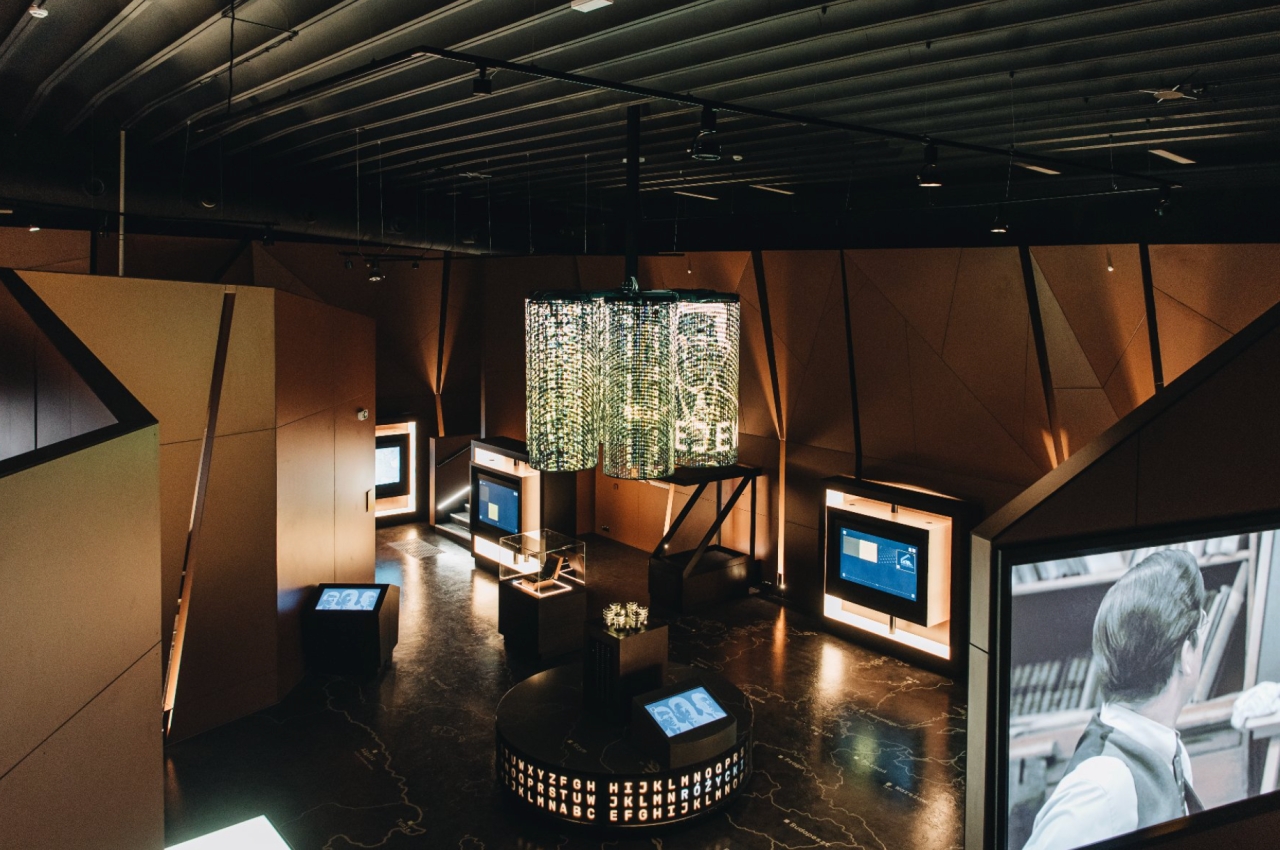 Prezent dla nauczycieli z okazji ich święta. Do dwóch poznańskich atrakcji wejdą za darmo