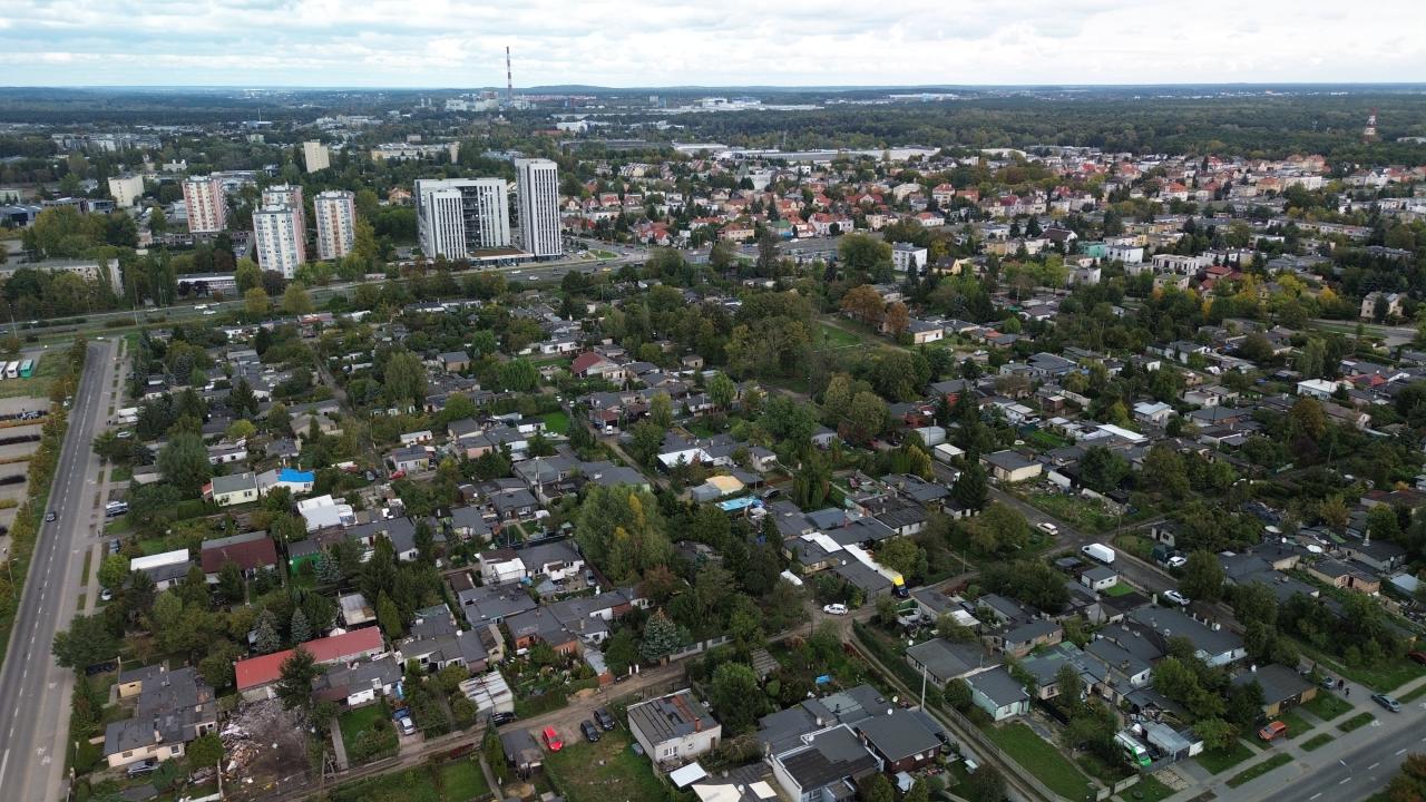 Osiedle Maltańskie: kolejni mieszkańcy się wyprowadzają, inni walczą o to, by domy zostały