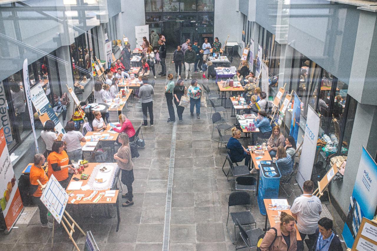 Te wydarzenia zawsze przyciągają wielu chętnych. Dziś w jednym miejscu przebadają i zaszczepią