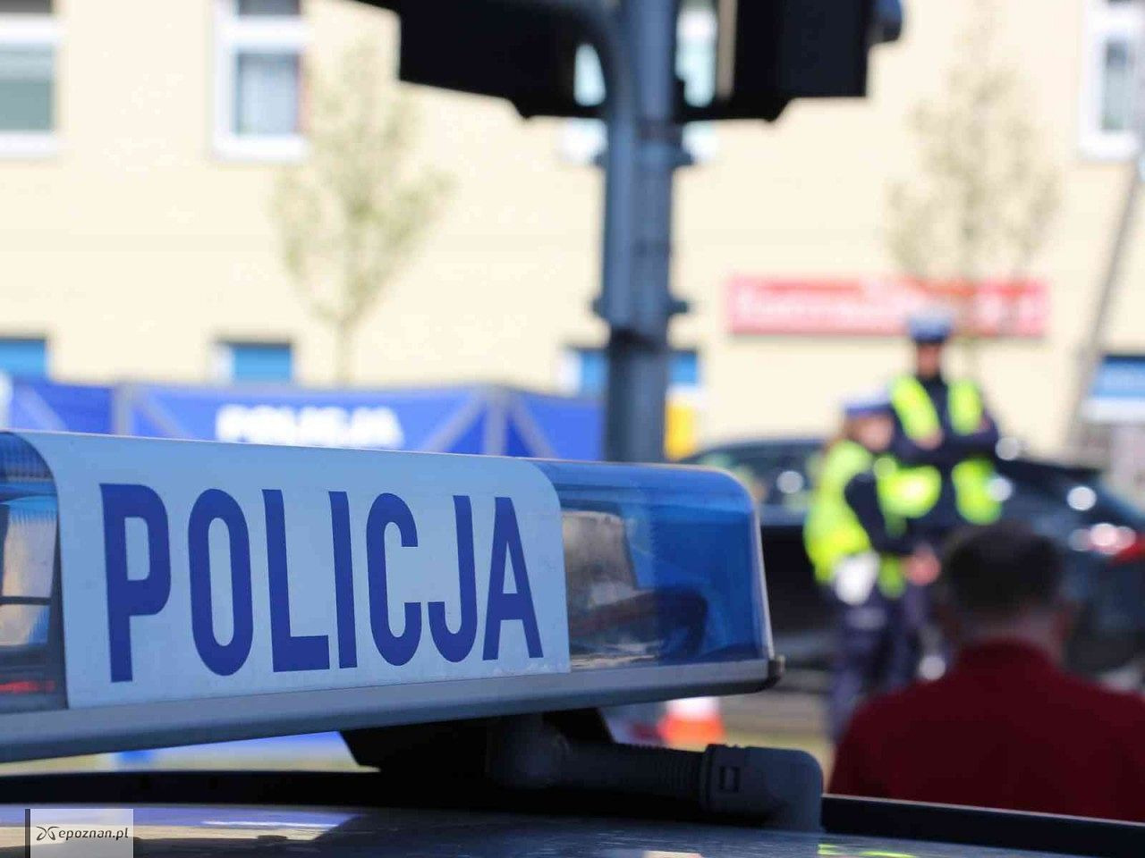 Poważny wypadek w Poznaniu. Jedna osoba jest reanimowana