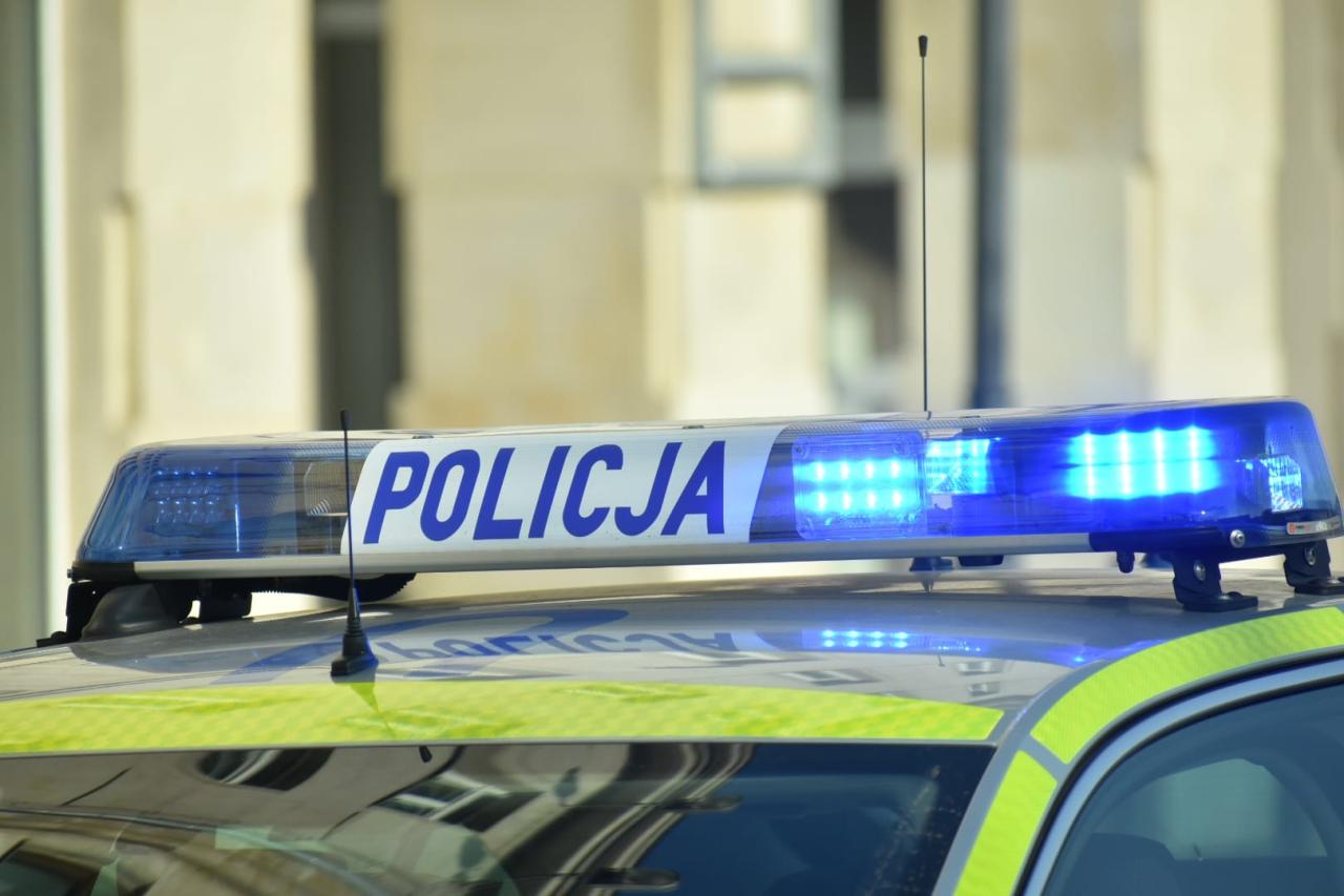 Mieszkanka naszego regionu myślała, iż napisał do niej popularny artysta. Sprawą zajmuje się policja